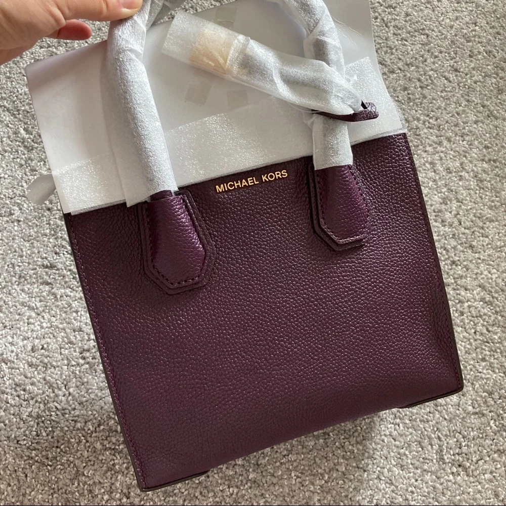 Michael Kors Mercer crossbody bag NWT classic